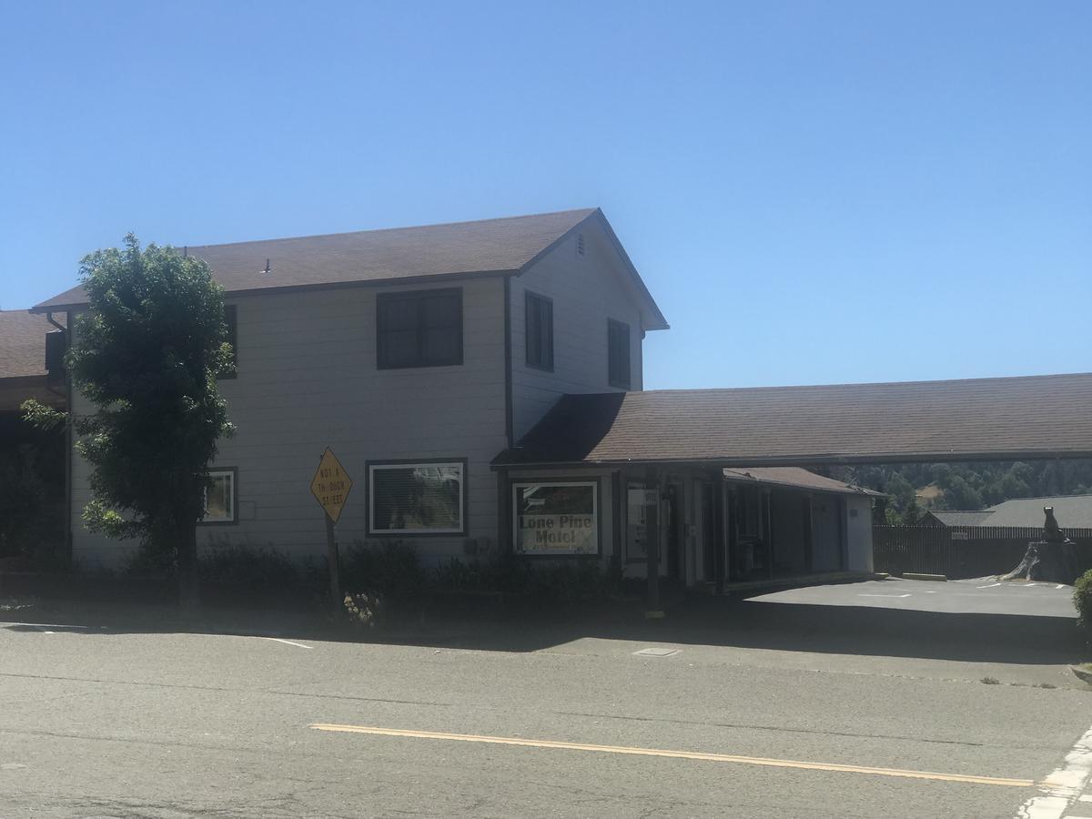 Lone Pine Motel Garberville Exterior foto